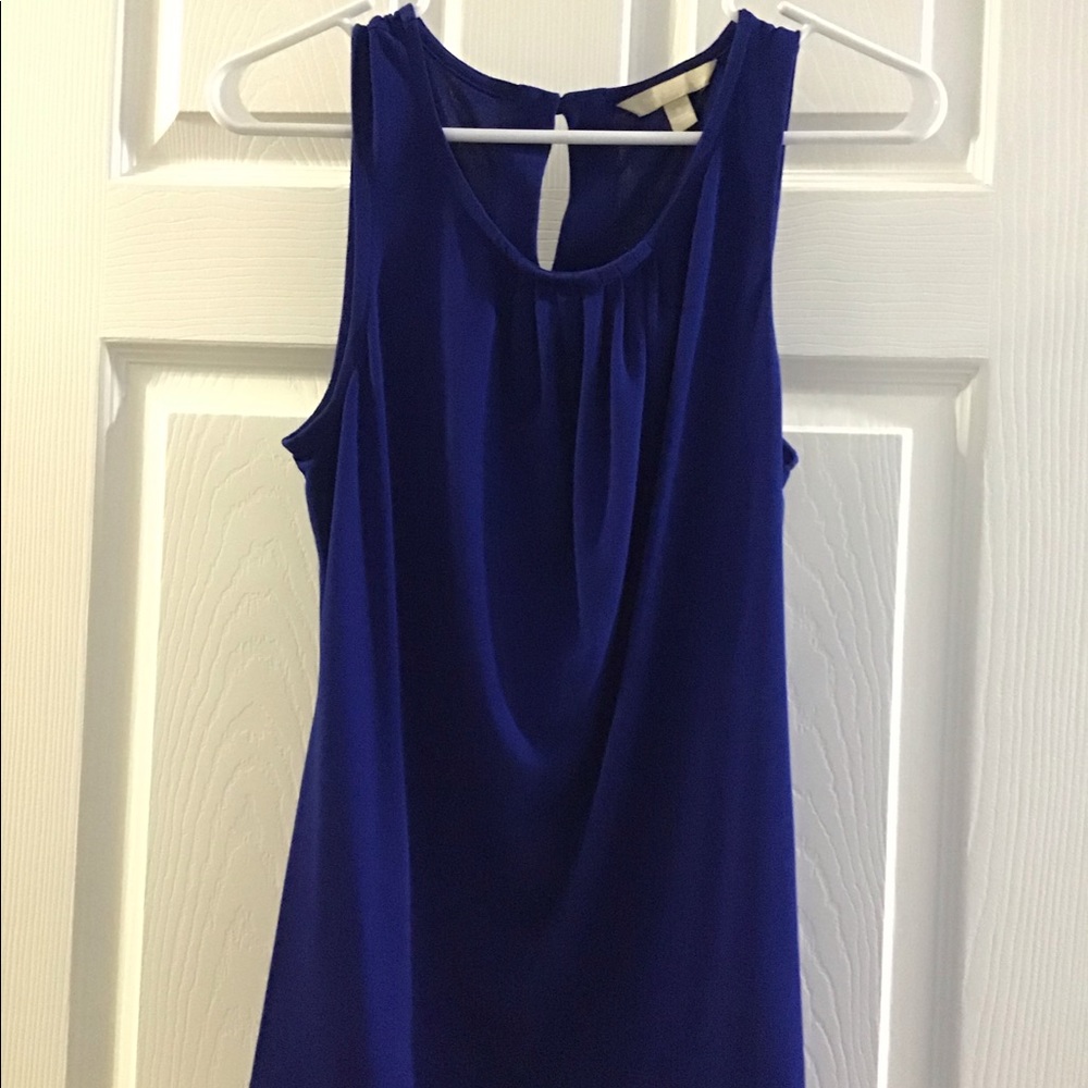 Banana Republic sleeveless shirt